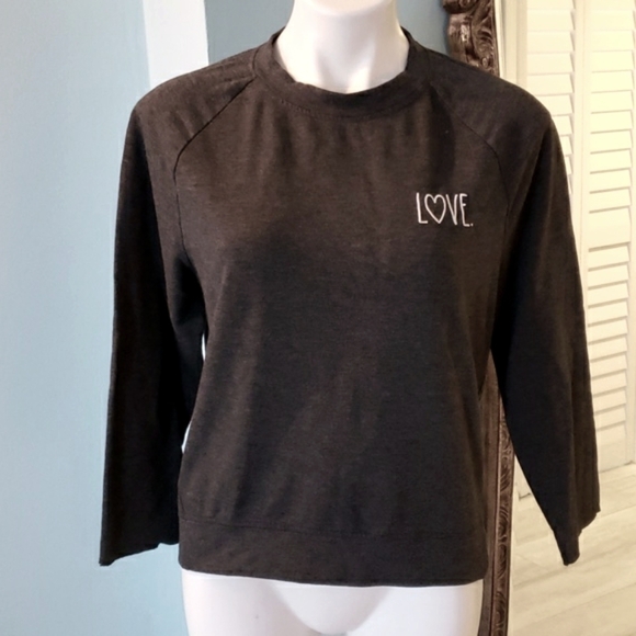 RAE DUNN GRAY KNIT TOP LOVE - Picture 1 of 5